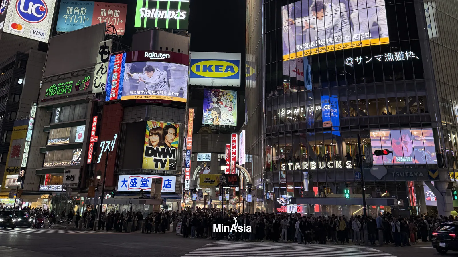 Shibuya Crossing: Onde Tirar a Foto Perfeita do Cruzamento Mais Movimentado do Mundo