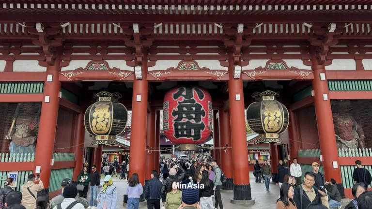 Templo Senso-ji: Um Passeio Tradicional por Asakusa e o Templo Mais Antigo de Tóquio